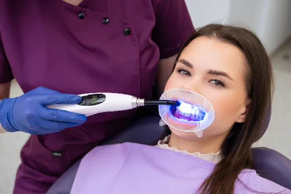 What to Expect After a Teeth Whitening Treatment?